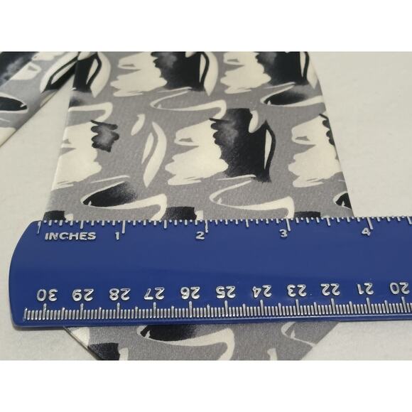 Diamante Couture Collection 100% Silk Handmade Gray Abstract Print Tie - Picture 5 of 7